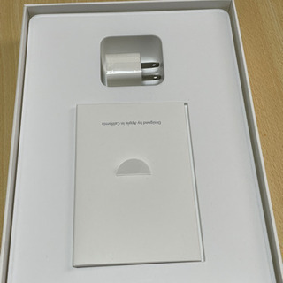 iPad Air Wi-Fi + SIM（ソフトバンク） 16GB シルバーです。