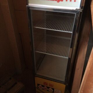 森永　レトロ冷蔵庫