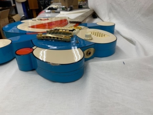 【200本限定】ドラえもんギター　第2世代【ハードオフ八王子めじろ台店】 200本限定】ドラえもんギター 第2世代【ハードオフ八王子めじろ台店】