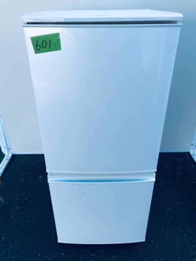✨高年式✨601番シャープ✨ノンフロン冷凍冷蔵庫✨SJ-D14B-W‼️