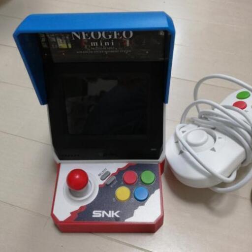 《お取引相手が決まりました》ネオジオミニ　【ゲーム本体】【SNK NEO GEO mini】格闘ゲーム　別売りのコントローラー1個おつけします