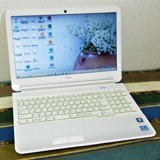 💗良品/15.6型光沢液晶✨/アーバンホワイト/高性能🆙Core...