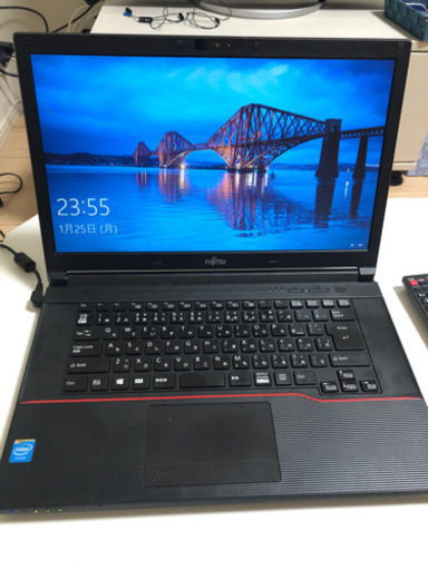 【本日までの価格】FUJITSU ノートパソコン　LIFE Book