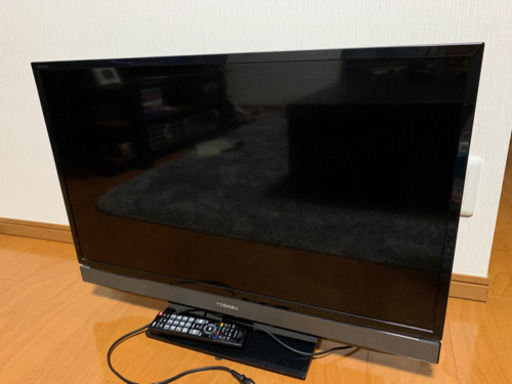 TOSHIBA レグザ　32型　テレビ