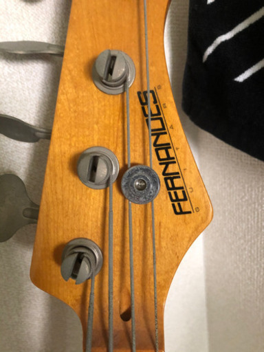 ベース　FENDI 値下げしました