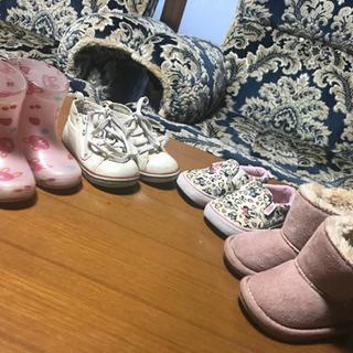 さらに値下げ【4点まとめ価格♡】子供靴12cm〜13.5cmムー...