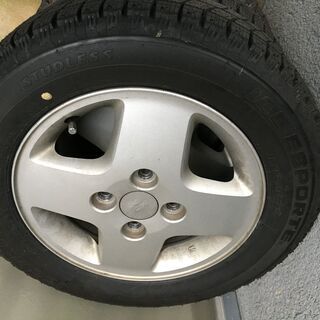 スタッドレスタイヤ　アルミホイール（suzuki純正）付き４本セット　155/65R13（使用期間１ヶ月）