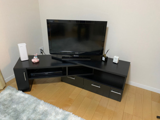 テレビ台 黒　液晶テレビ TOSHIBA