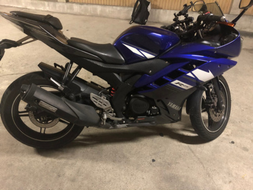 YZF-R15 グリップヒーター、USB充電、ヘルメットホルダー、多機種対応