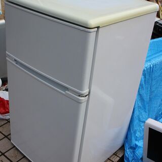 無料 2ドア 88(28/60)L 冷凍冷蔵庫 ユーイング（MO...