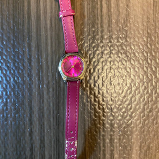 ピンク　腕時計