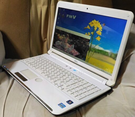 けっこうきれい】Windows10 i3搭載 富士通ノートパソコン ワイヤレス