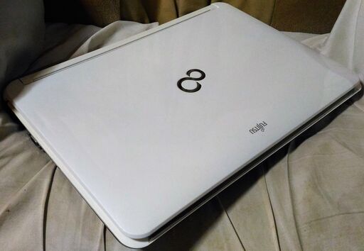 けっこうきれい】Windows10 i3搭載 富士通ノートパソコン ワイヤレス