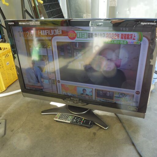 C069　シャープアクオス　３２型LEDテレビ