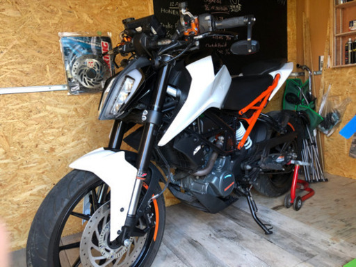KTM 125 DUKE 2017 純正部品・サービスマニュアル有り