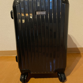 スーツケース黒【機内持ち込み可能】
