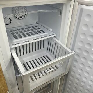 展示未使用品【 三ツ星貿易 】エクセレンス 114L 1ドア ホームフリーザー 冷凍庫 ストッカー 自動霜取り機能付 MA-6120FF-11 展示未使用品【 三ツ星貿易 】エクセレンス 114L 1ドア ホーム