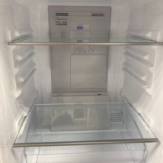 SHARP 2ドア冷蔵庫 SJ-GD14D-C 2018年製 137L 両開き SHARP 2ドア冷蔵庫 SJ-GD14D-C 2018年製 137L 両開き 中古 137L ガラス