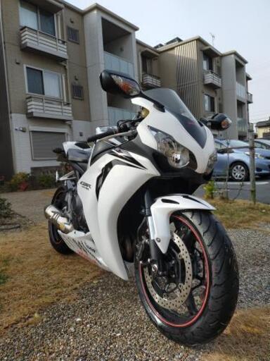 cbr1000rr sc59 honda cbr 1/30まで