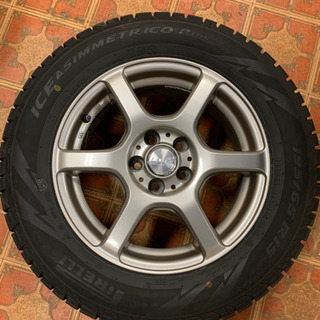 　スタッドレスタイヤ　195/65R15 5穴　(ガレージ内保管) 10km圏内無料配送