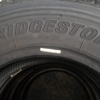 ハイエース用タイヤ☆195/80/15☆タイヤ交換コミコミ