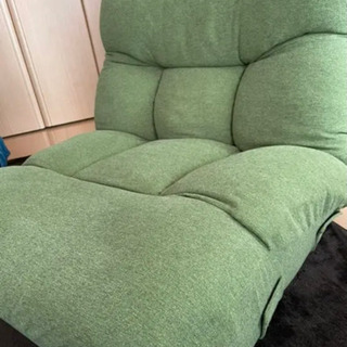 【ネット決済】緑色が綺麗なリクライニング付き座椅子！座椅子なのに...