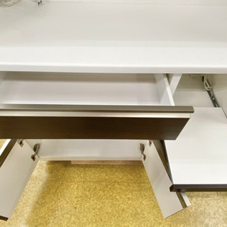 【おしゃれ】食器棚 キッチンボード コンセント２か所付