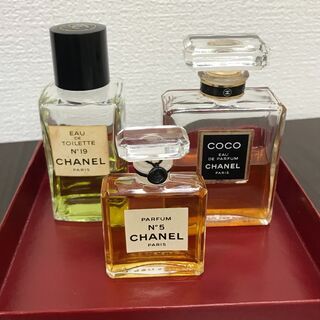 店頭販売済み🎍～新春セール～🎍❣❣CHANEL　香水　3点セット...