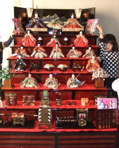 雛人形 7段飾り 漆塗り-