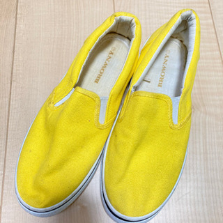 黄色スニーカー(スリッポン)Lサイズ24.5センチ