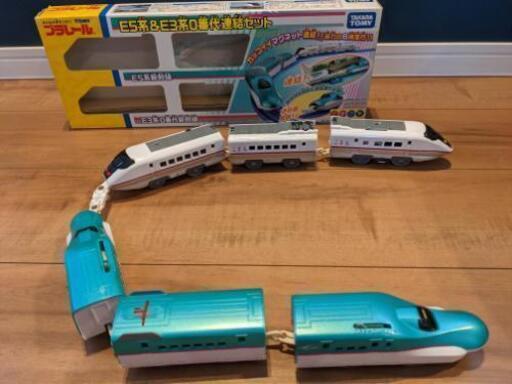 送料無料 プラレールはやぶさこまち連結 ガチャっとアクションステーション まとめ売り 鉄道模型