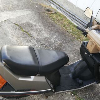 スペイシー125ストライカー。年式のわりに綺麗です。