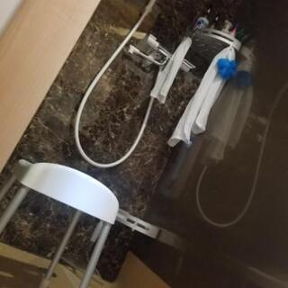 住める～使える？✨他にもあり！移動できる住宅？！ 購入が早い方は大幅なお値下も可能かも？ ４坪(８畳)くらいですかね☆