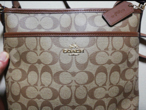 COACH 新品ショルダーバッグ