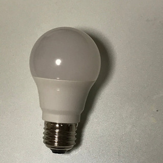 【ネット決済】60W LED電球　昼光色