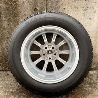 スタッドレスタイヤ　ブリザック　VRX2 15インチ