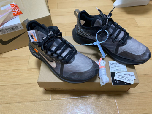 NIKE off-white ズームフライ