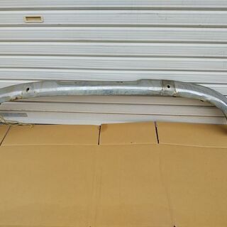 フロントバンパーSR311　SRL311　SP310　SPL311ダットサンフェアレディ（ダットサンロードスター）1