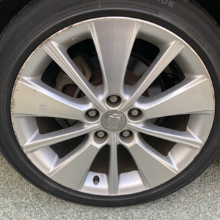 200系クラウンハイブリッド純正18インチセット