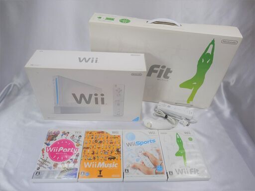 お家エクササイズ【コントローラー2個＆ソフト多数＆バランスボード】Wii 箱付きセット　自宅トレーニング
