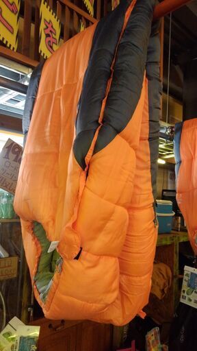 【店舗同時販売中】BEARS ROCK　FX-402D　シュラフ寝袋②【店頭ご来店購入限定】