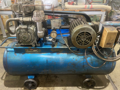 岩田 コンプレッサー3馬力(2.2kw) 岩田 コンプレッサー3馬力(2.2kw)