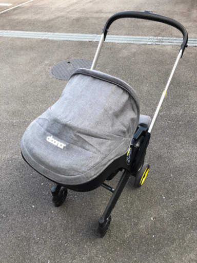 doona ベビーカー、チャイルドシートセット
