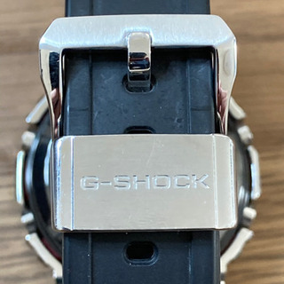 ほぼ未使用　美品　CASIO 腕時計 G-SHOCK Bluetooth 搭載 電波ソーラー GMW-B5000-1JF マルチバンド6 20気圧防水メンズ ブラック 