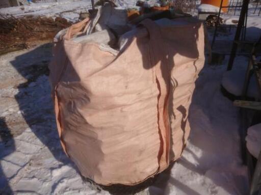 未乾燥薪 薪 約1125kg イタヤ ヤチダモ