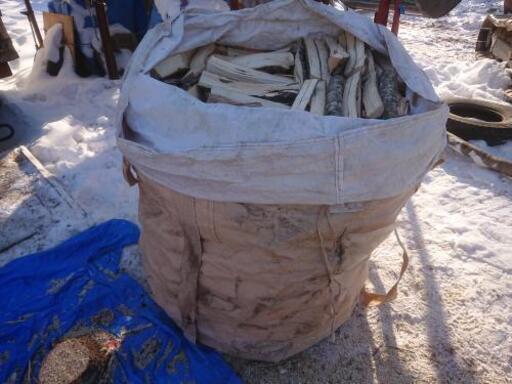 未乾燥薪 薪 約1125kg イタヤ ヤチダモ