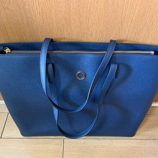 Oroton (オロトン) オーストラリアの高級トートバッグ・全て皮・新品