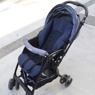 美品】レインカバー、フットマフつき ラクーナ エアー コンパクト