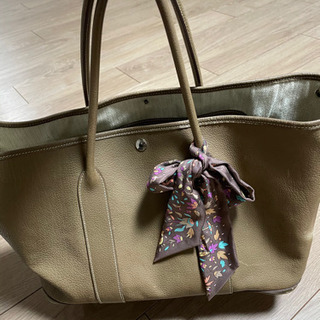 ルブタン、エルメストート、リボン ルブタン、エルメストート、リボン