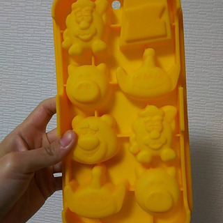 トイストーリーのかわいい氷が作れるシリコン製氷皿 トロロ 定光寺の調理器具 製菓用具 の中古あげます 譲ります ジモティーで不用品の処分